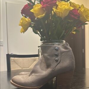 Sam Edelman Distressed Gray Ankle Booties